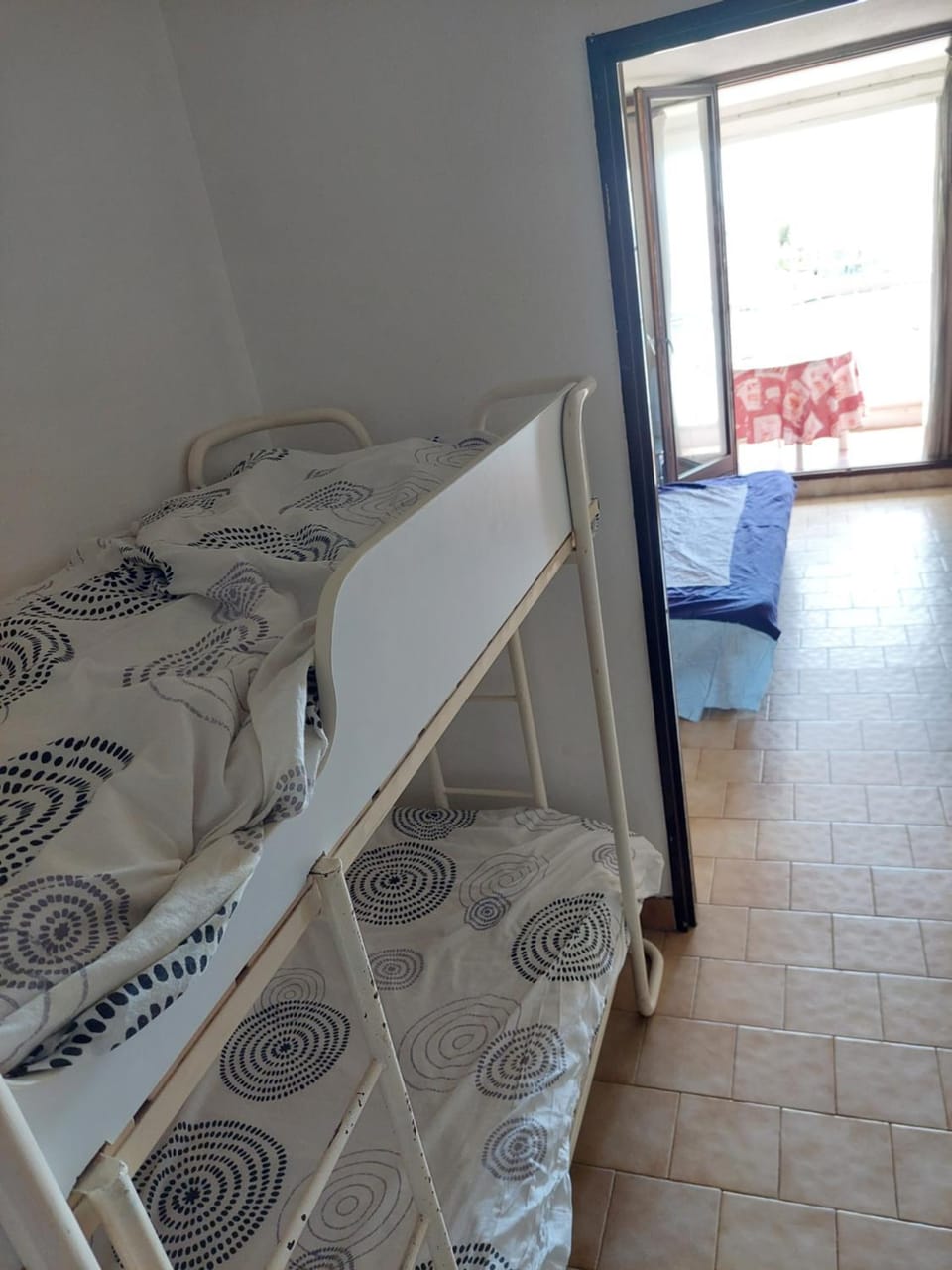 Bed, Photo of the whole room, Bedroom, bunk bed