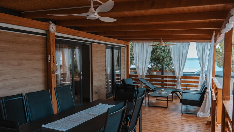 Val Lodge Šimuni Campground/ 
RV Resort in Zadar County
