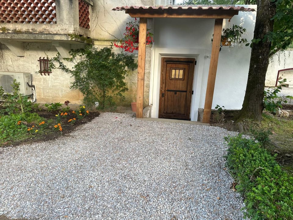 Property building, Facade/entrance, Spring, Day, Garden, Garden view