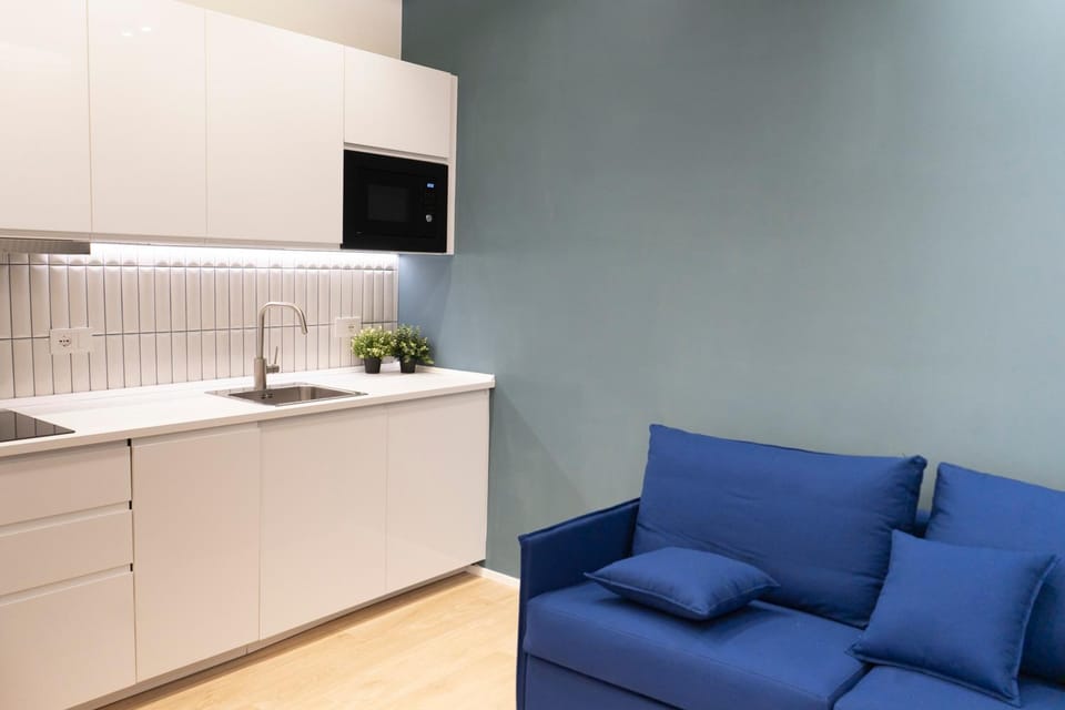 Kitchen or kitchenette, Living room, Seating area