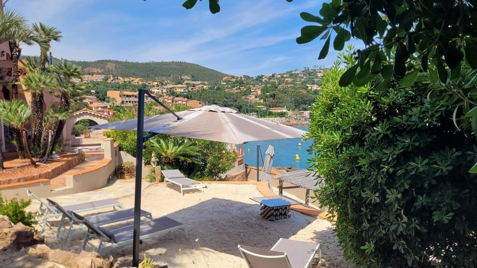 Day, Garden, Garden, Solarium, Beach, Sea view, sunbed
