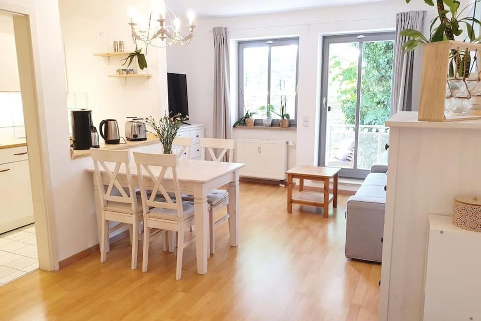 Two room Apartment in Dresden Neustadt with balcony Apartment in Dresden-Neustadt