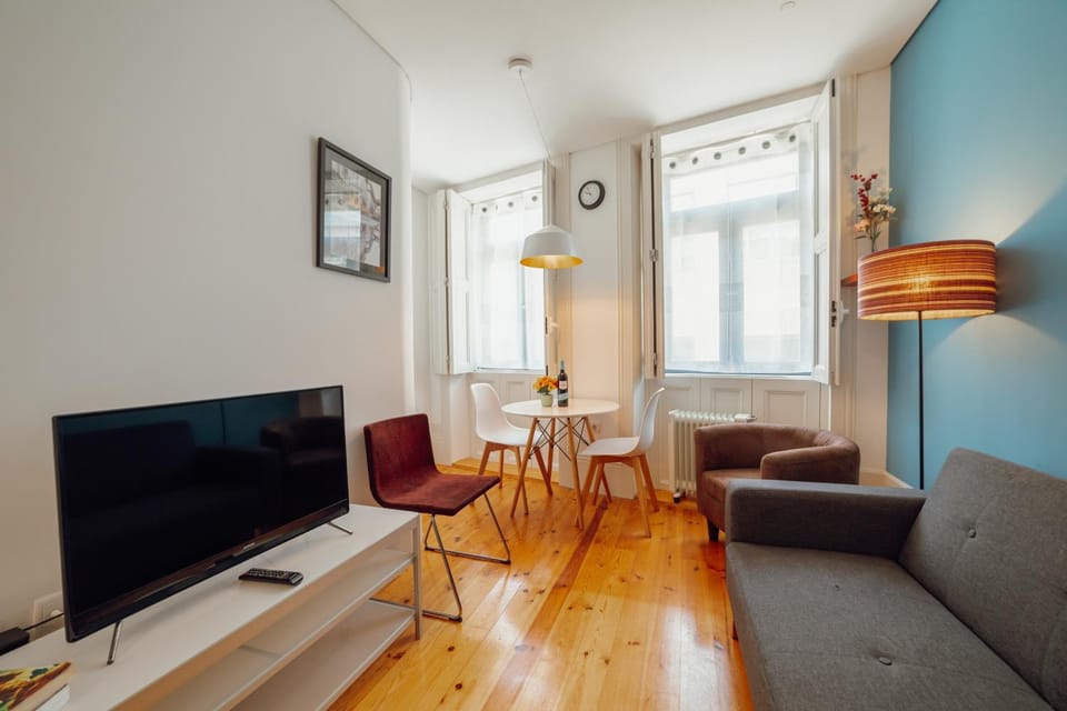 Communal lounge/ TV room, Living room