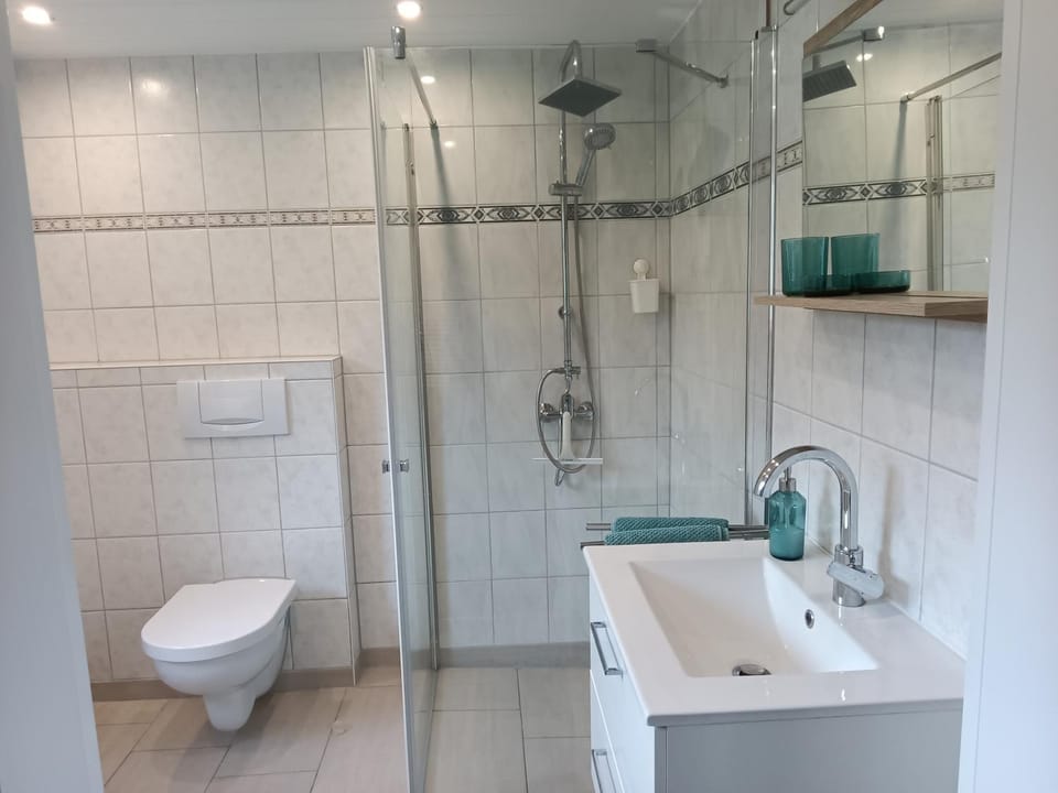 Shower, Bathroom