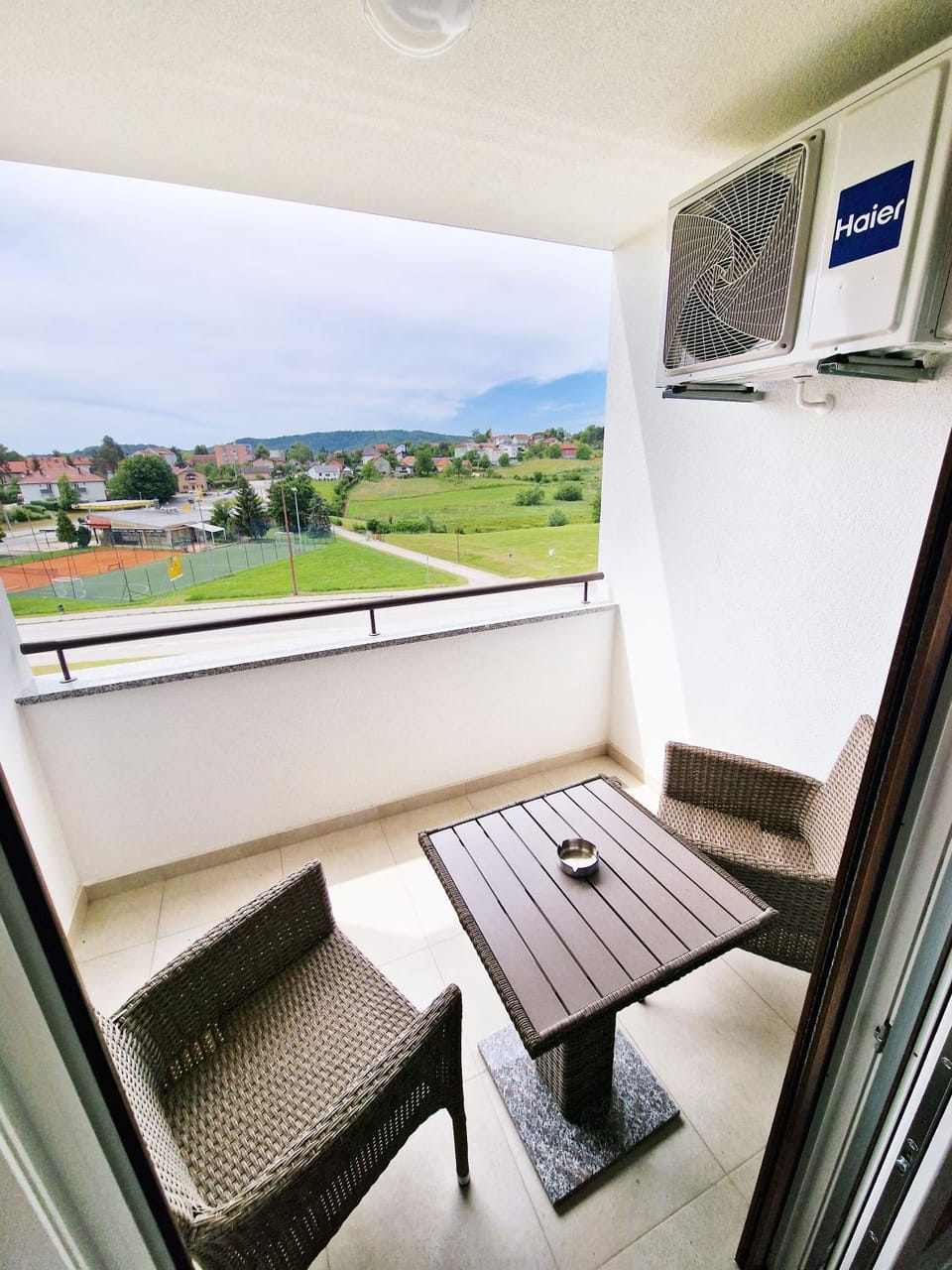 Natural landscape, View (from property/room), Balcony/Terrace, Seating area