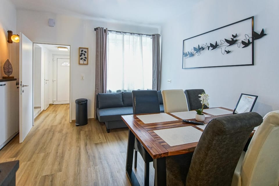 Kitchen or kitchenette, Living room, Dining area