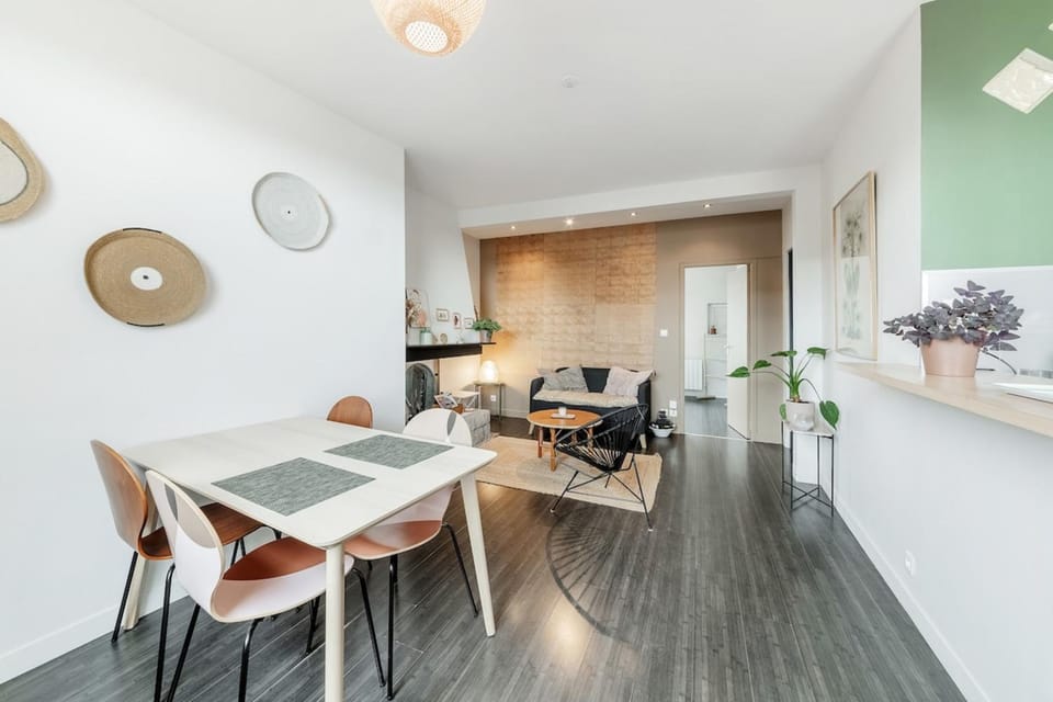 Cocon Cosy avec Grande Terrasse & Parking Apartment in Vannes