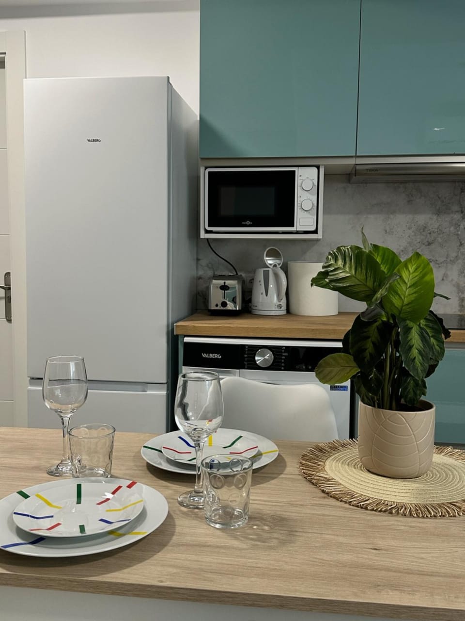 Coffee/tea facilities, Kitchen or kitchenette