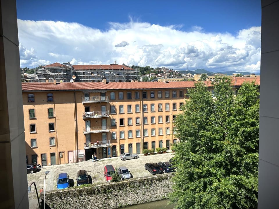 View (from property/room), View (from property/room), City view, City view, Mountain view, Mountain view