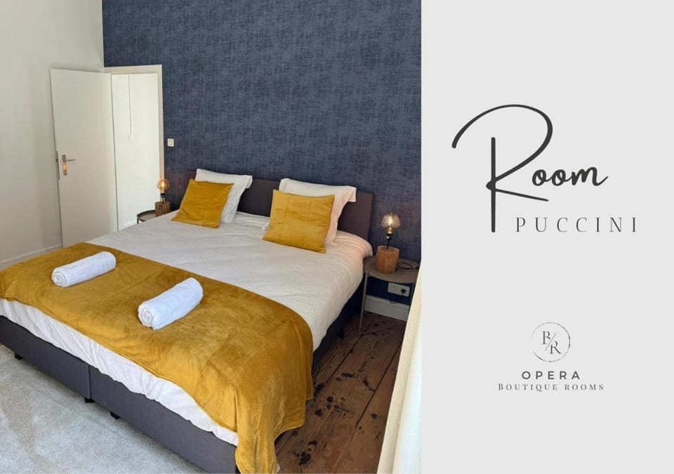 Bed, Property logo or sign, Bedroom