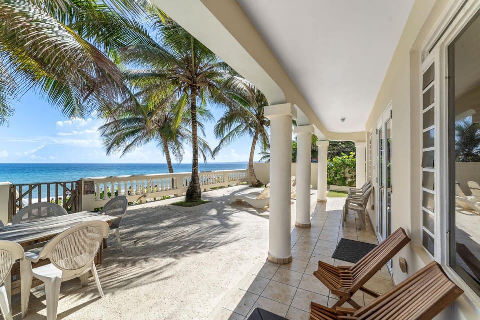 Natural landscape, Balcony/Terrace, Sea view