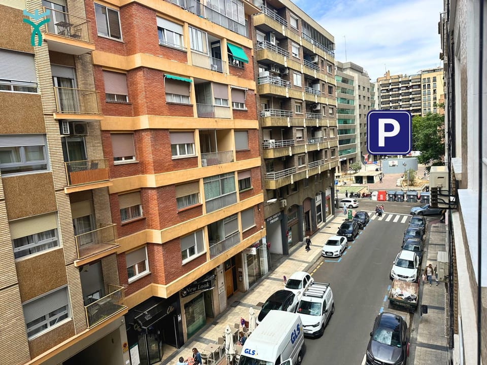 Property building, Street view, Location