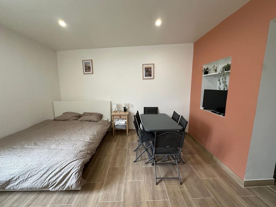 HL Home Paris Ivry Apartment in Paris