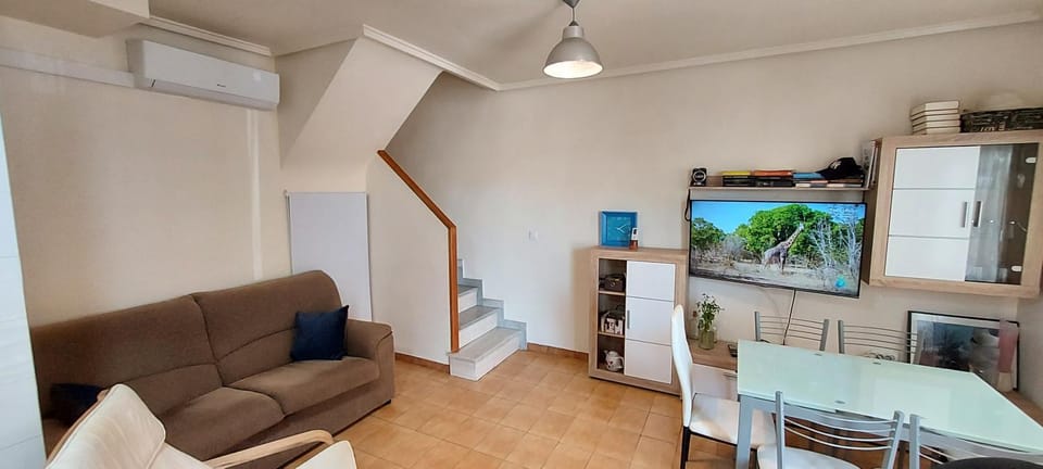 Living room, Dining area, air conditioner