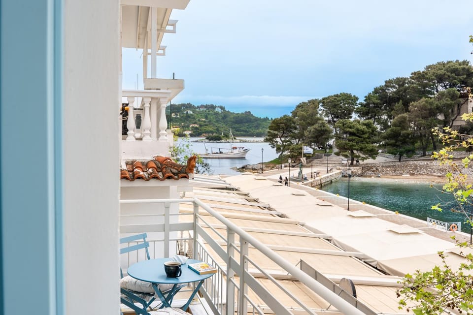 Olea Blue Apartment in Skiathos