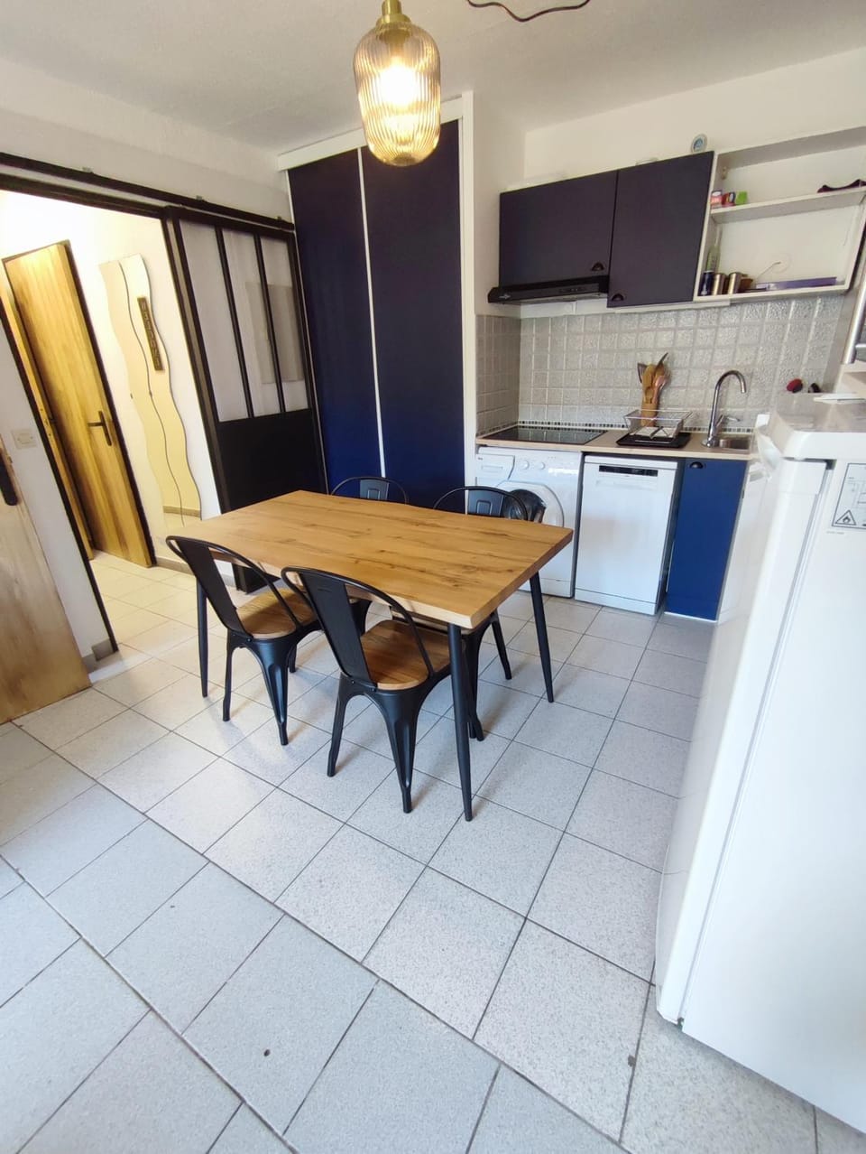 Appartement familiale 4 pers, terrasse et piscine Apartment in Saint-Cyprien