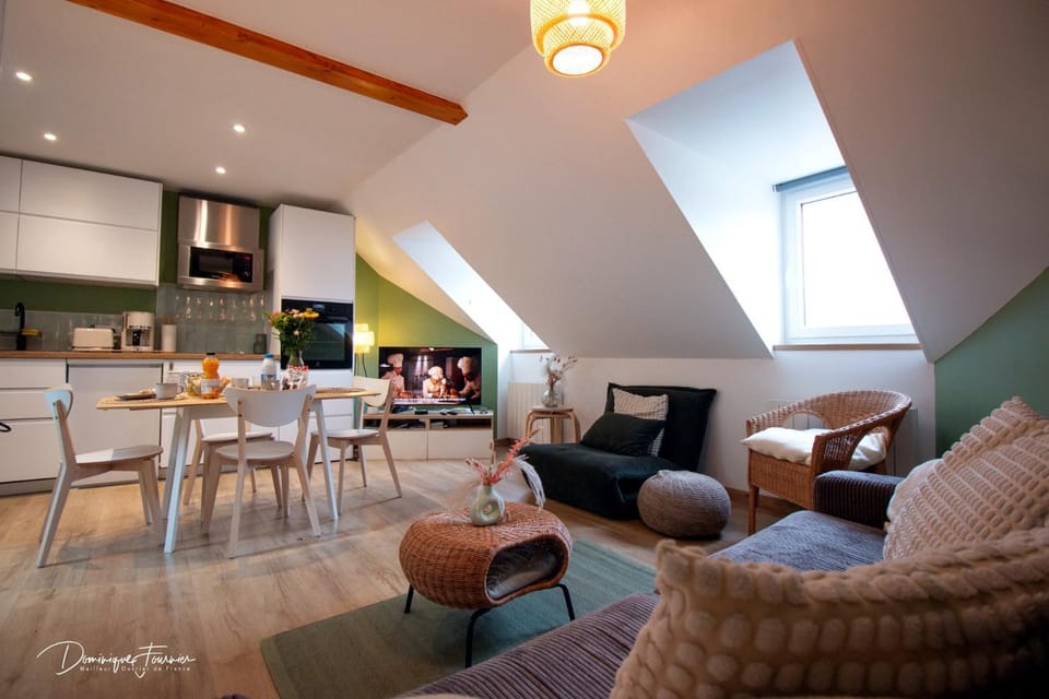 TV and multimedia, Living room