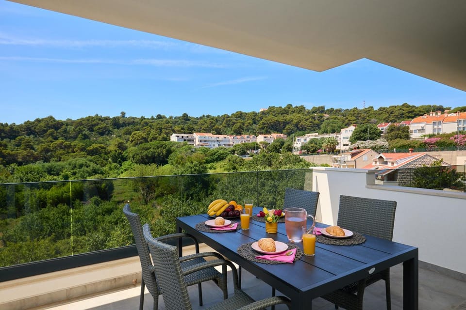 Day, Balcony/Terrace