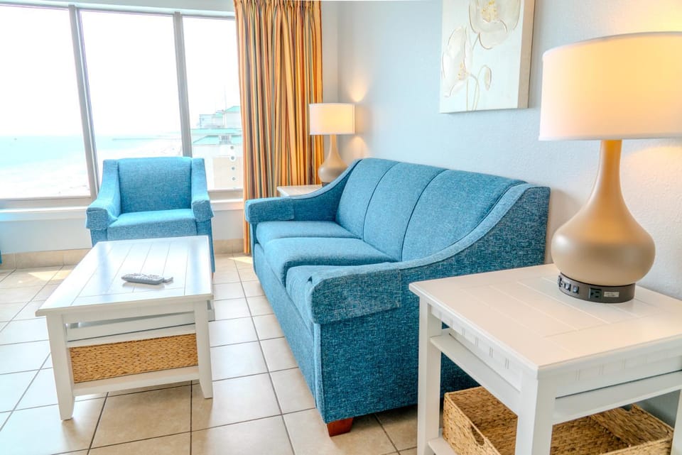 Ocean View 2 Bedroom Condo- Sleeps 6! Palace 1407 House in Myrtle Beach