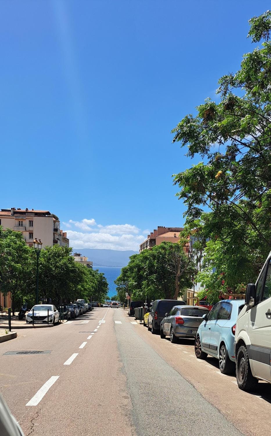 Neighbourhood, Street view