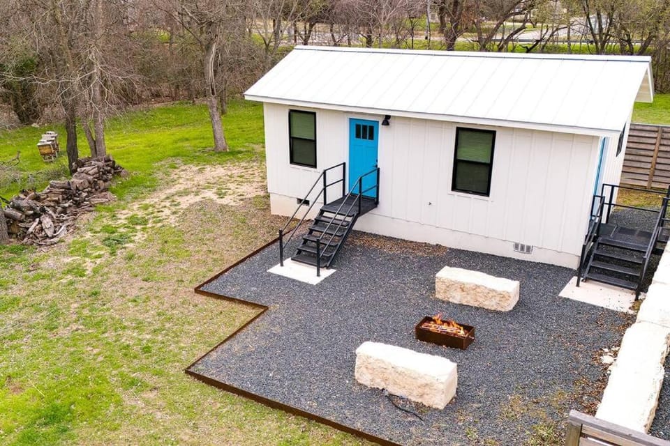 Casita Fulton - Fire Pit & Close to Main St House in Fredericksburg