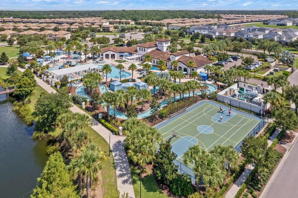 Upstay - Theater Games Pool - Hot Tub - Sleeps 16 House in Four Corners
