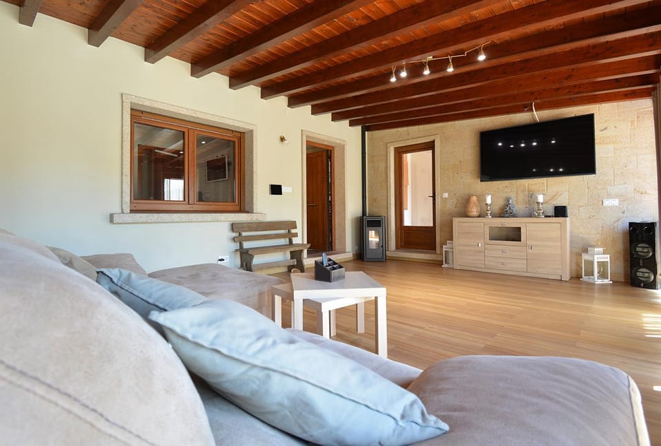TV and multimedia, Living room