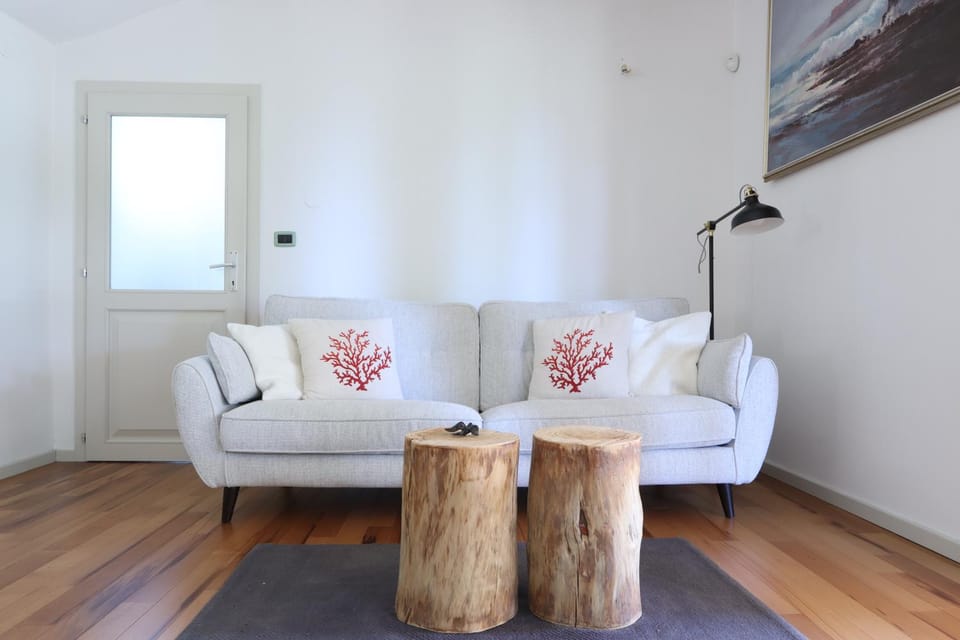 Villa Corall - next to the beautiful Cape Kamenjak House in Premantura