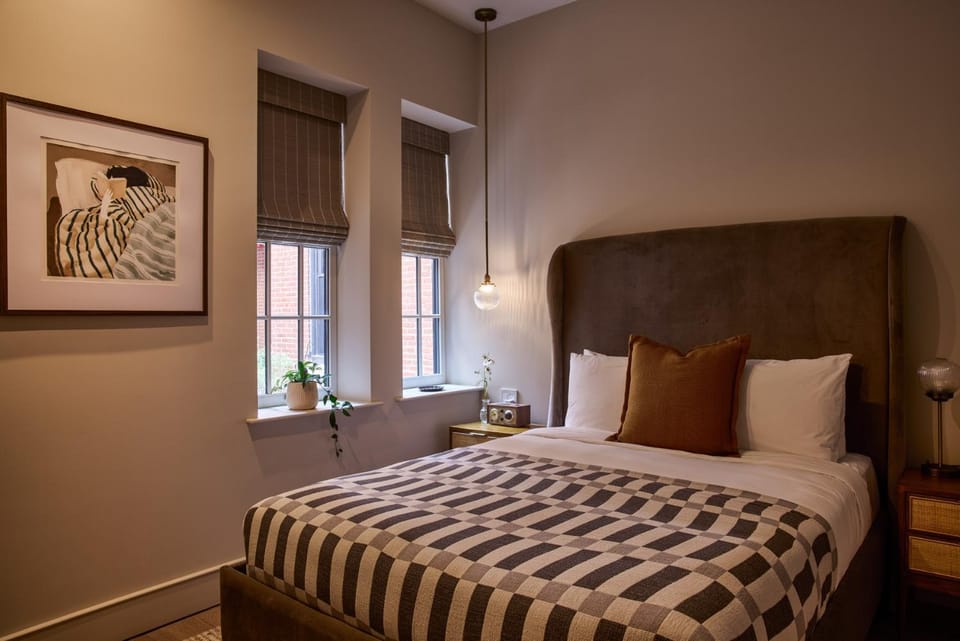 Bed, Bedroom