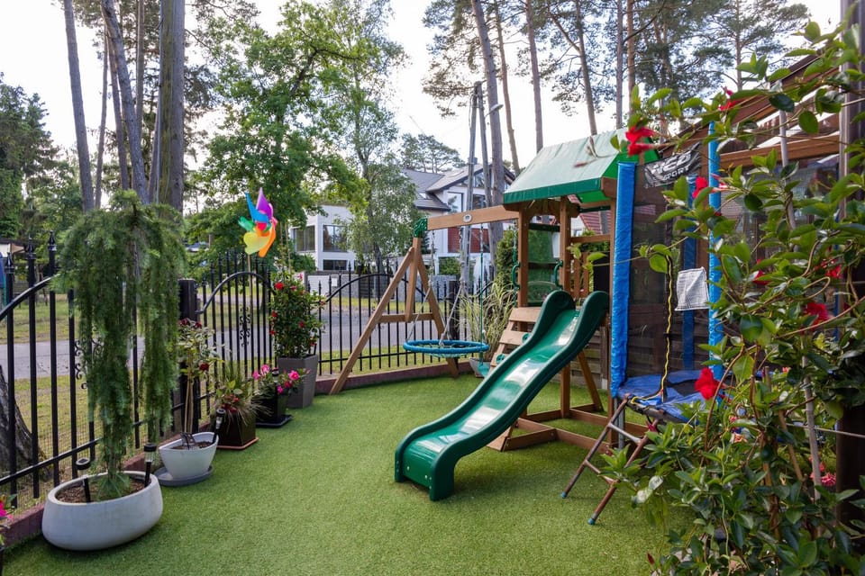 Apartament II-poziomowy POBIEROWO nam morzem Apartment hotel in West Pomeranian Voivodeship, Poland