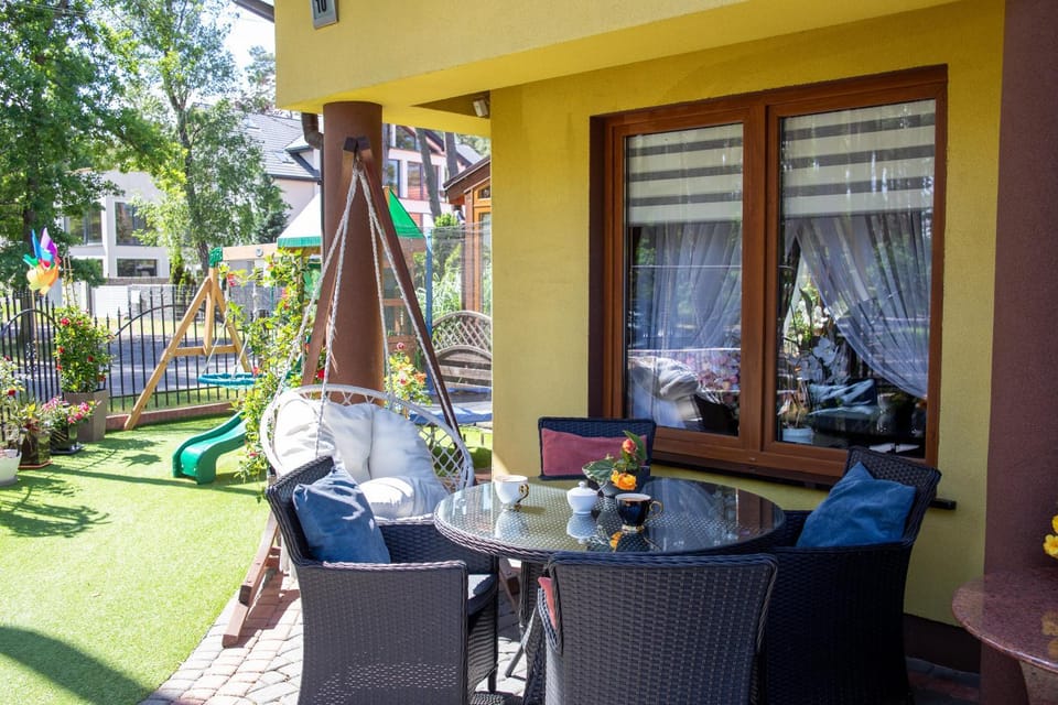 Apartament II-poziomowy POBIEROWO nam morzem Apartment hotel in West Pomeranian Voivodeship, Poland