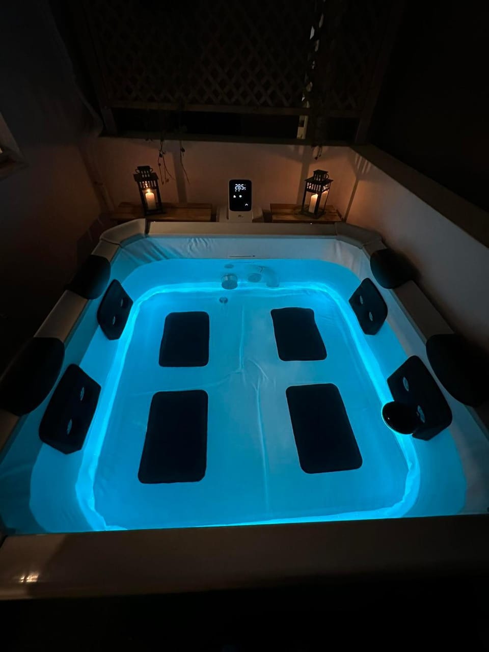 Hot Tub