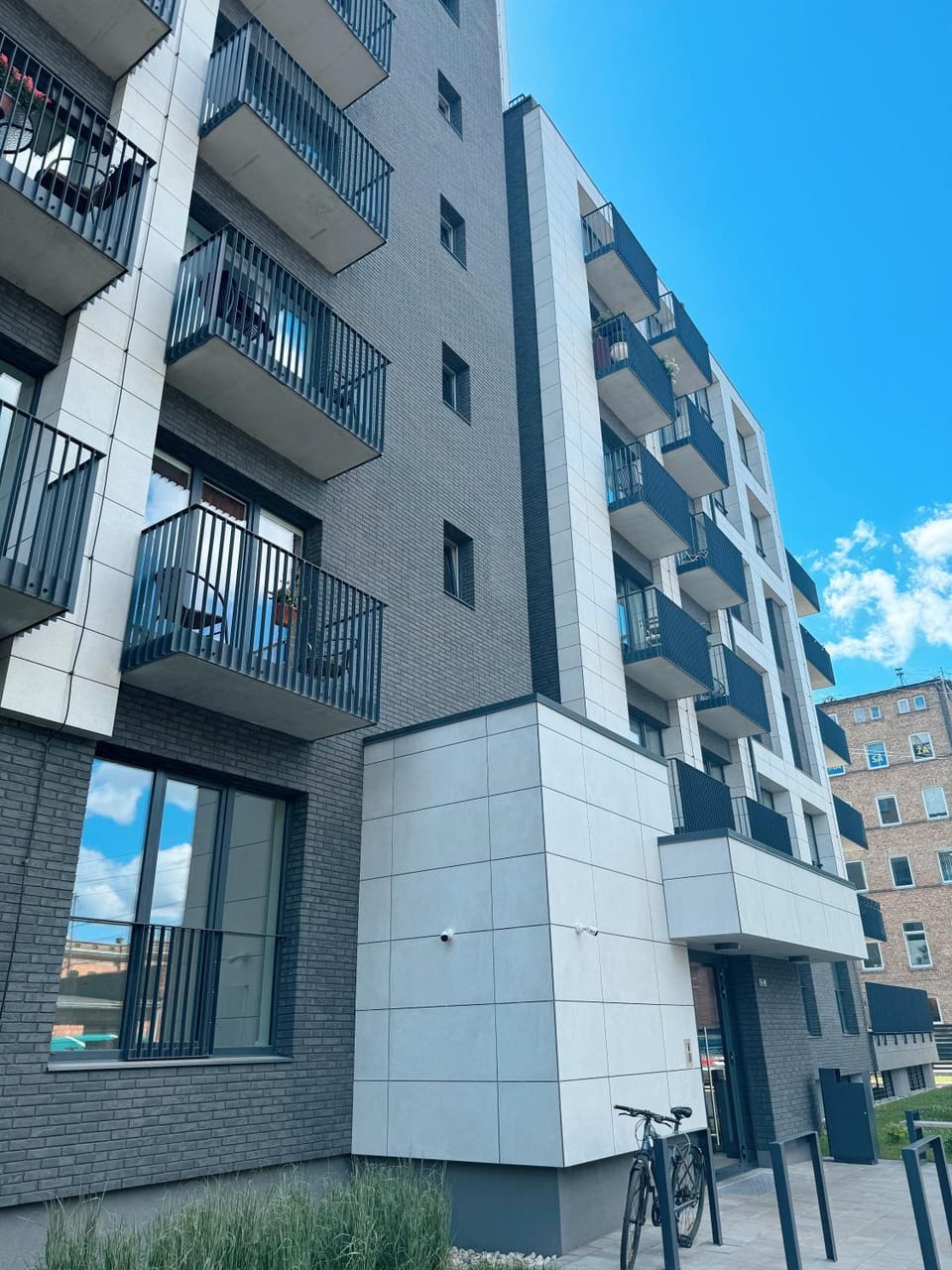 Property building, Balcony/Terrace