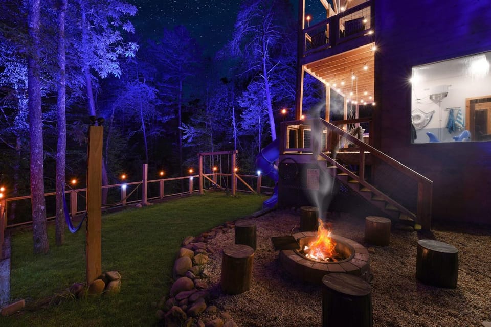 Heated Indoor Pool Theater Outdoors Gameroom House in Pigeon Forge