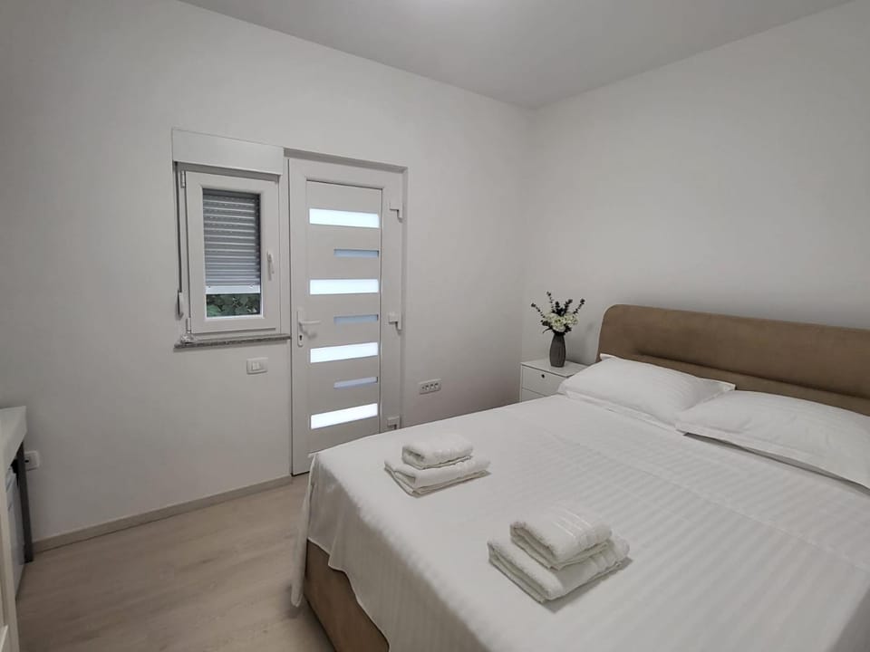 Room Natali with private bathroom and terrace Apartment in Zadar