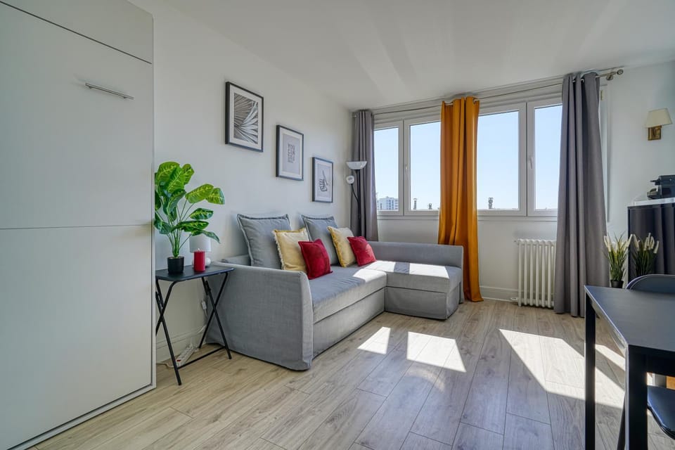 Studio 4 people Accord Arena Bercy Apartment in Paris