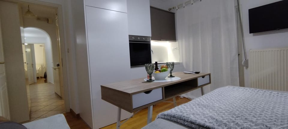 Neoclassical apartment in kadmia Apartment in Euboea