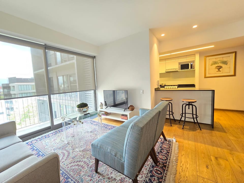 City Retreat Workspace, Wifi, Pool, Gym &parking Apartment in Mexico City