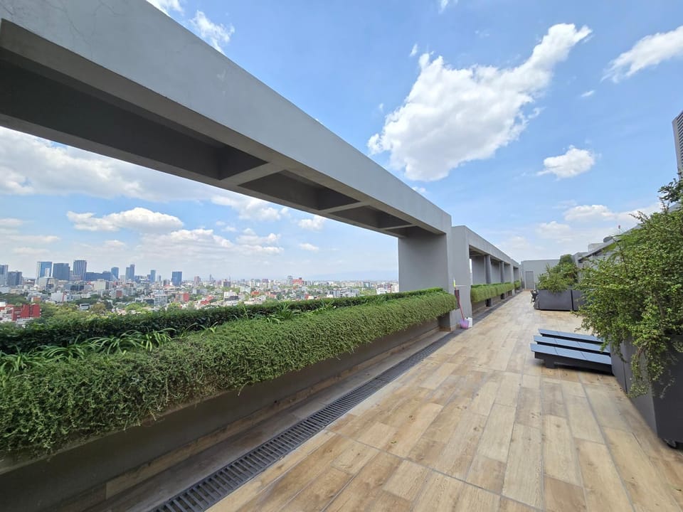 City Retreat Workspace, Wifi, Pool, Gym &parking Apartment in Mexico City