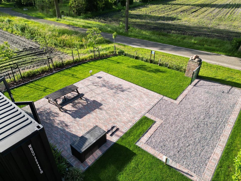 Garden, Garden