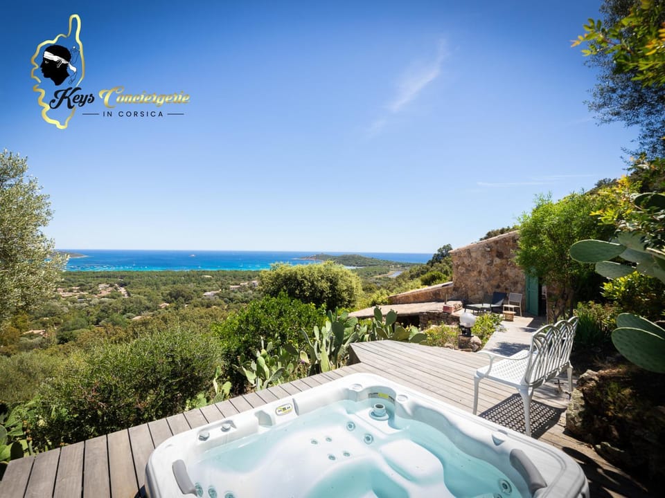 Natural landscape, Hot Tub, Sea view