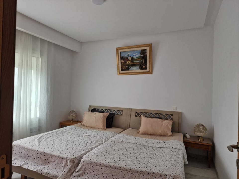 K1 Appart HS côté Clinique Apartment in Tunis