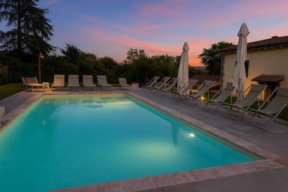 Villa La Gioconda Heated Pool Villa in Tuscany