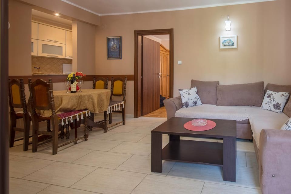 Andrea Beachside Apartment Apartment in Kotor Municipality