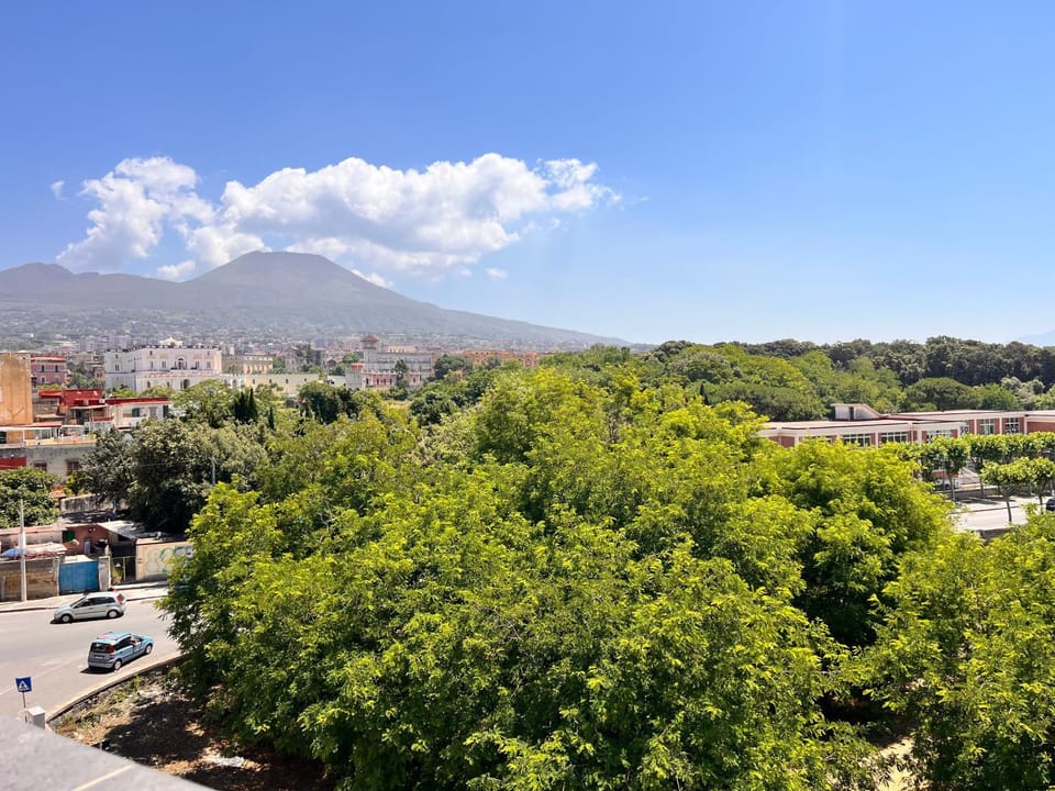 Nearby landmark, Neighbourhood, Natural landscape, City view, Location