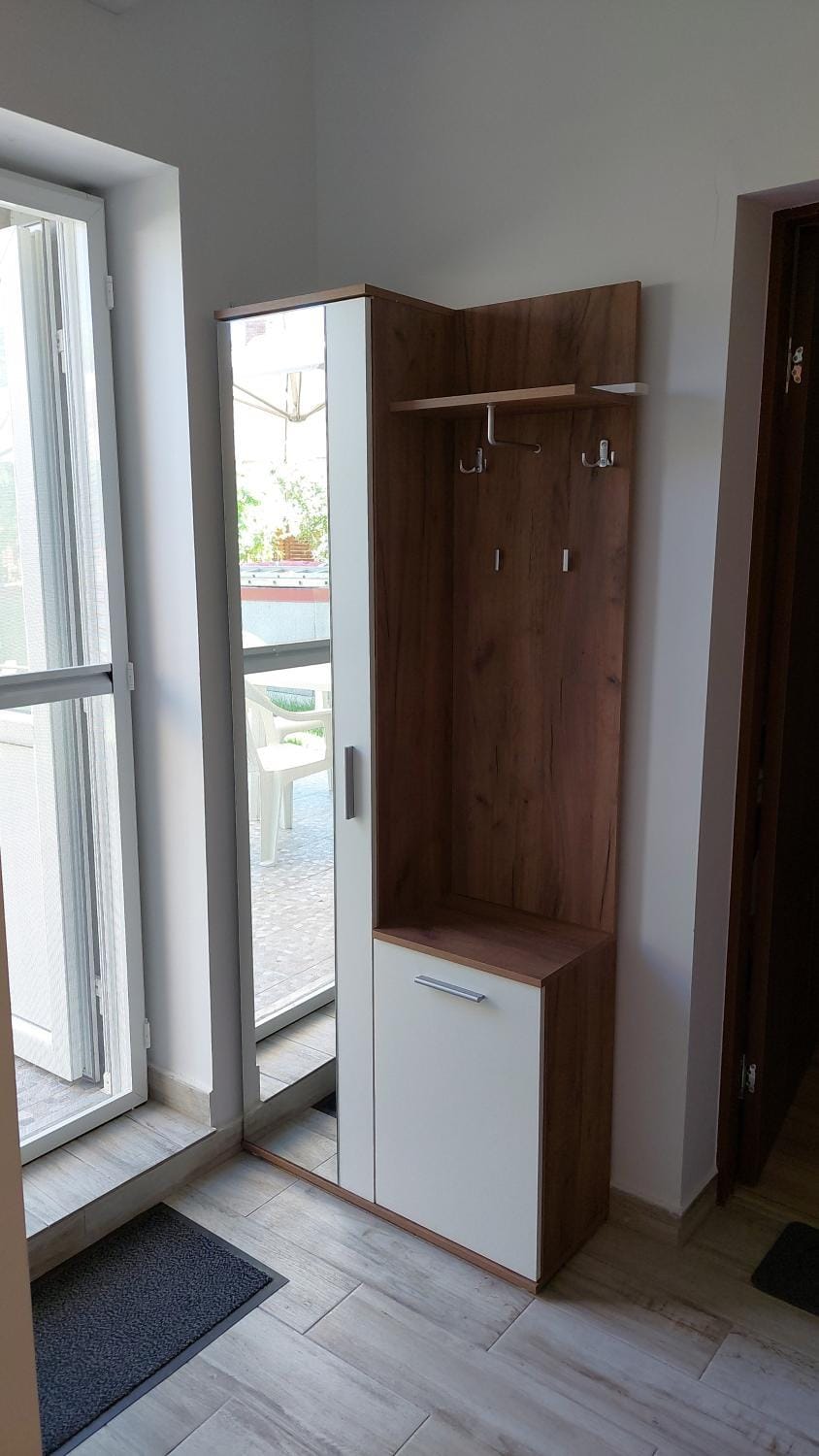 wardrobe
