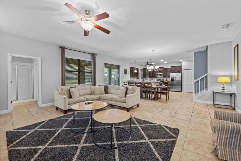 Living room, Dining area