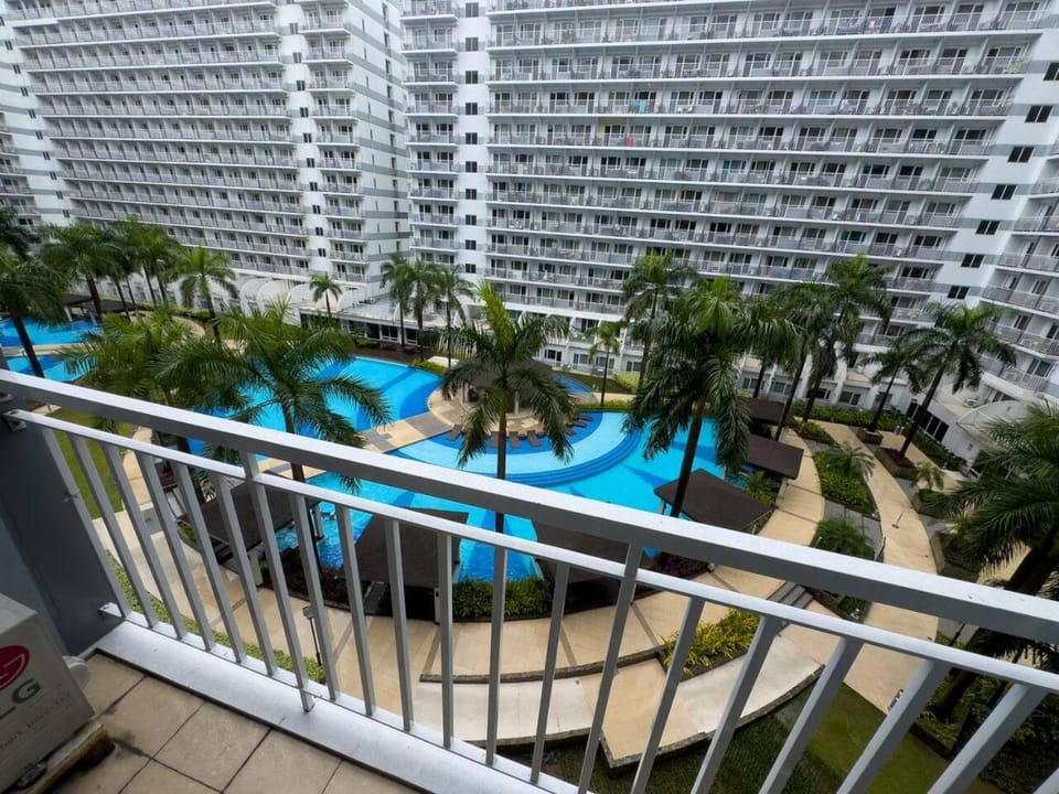 633 Air Condo 1BR Shell Residences 2 Min to MOA Apartment hotel in Pasay