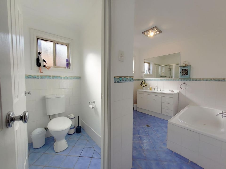 Blue Seas - Pet friendly with fire pit House in Culburra Beach