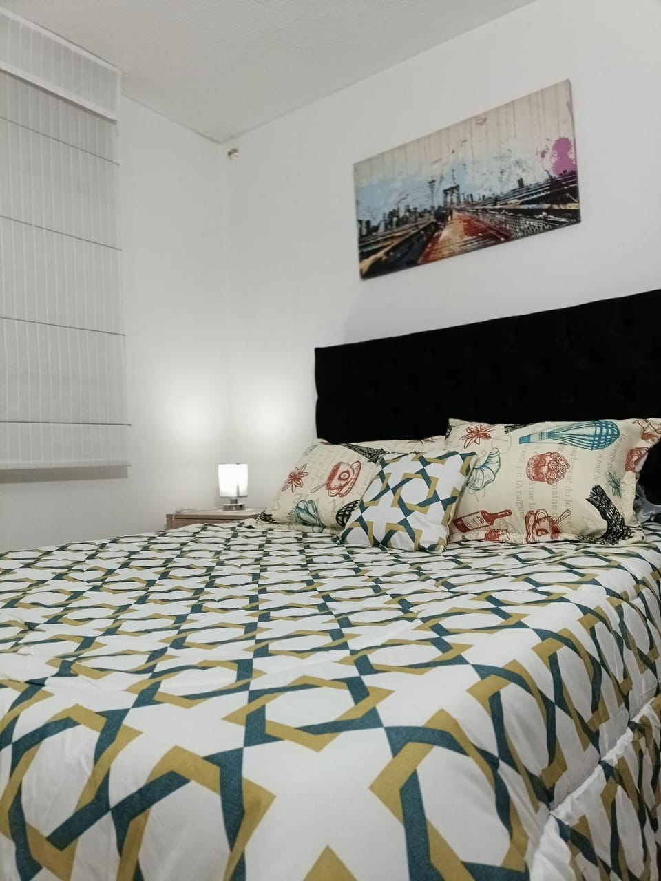 MARAVILLOSO APARTAMENTO AMOBLADO EN CIUDAD SALITREe Apartment in Bogota